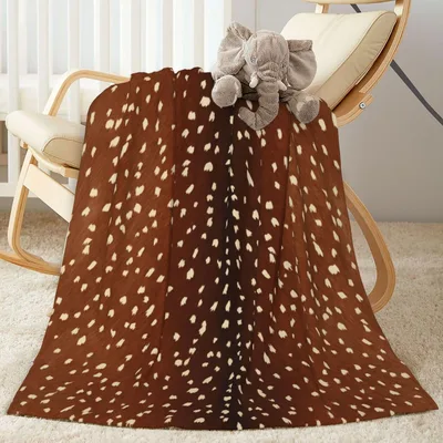 Deer Spotted Fur Pattern Blanket: Wild Animal Print Throw