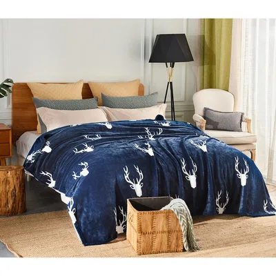 Navy Deer Silhouette Pattern Blanket for Nature Lovers
