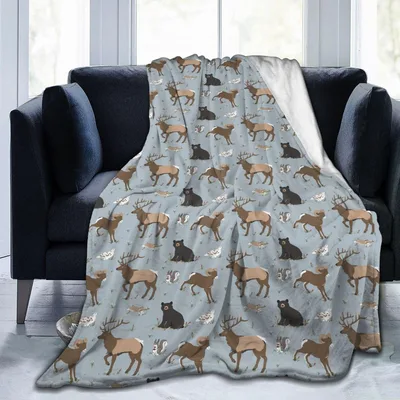 Deer Animal Pattern Blanket: Woodland Wildlife Design for Hunters