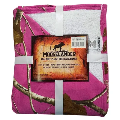 Pink Camouflage Hunting Pattern Blanket for Outdoor Lovers
