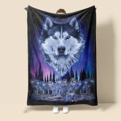Northern Lights Blanket: Wolf Under Aurora Design for Nature Lovers