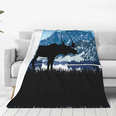 Moose Mountain Silhouette Blanket: Wild Nature Print