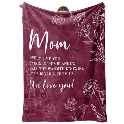 Mom Love Blanket: Floral Design with Sentimental Message for Moms