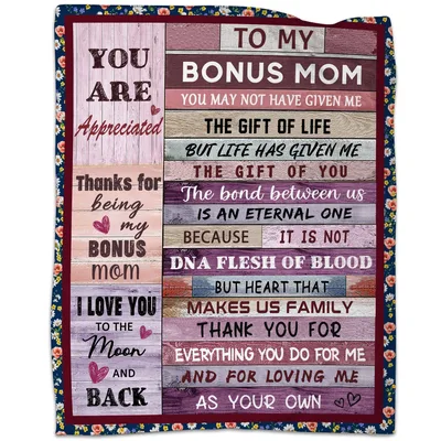 Stepmom Appreciation Message Blanket: A Bonus Mom Thank You Design