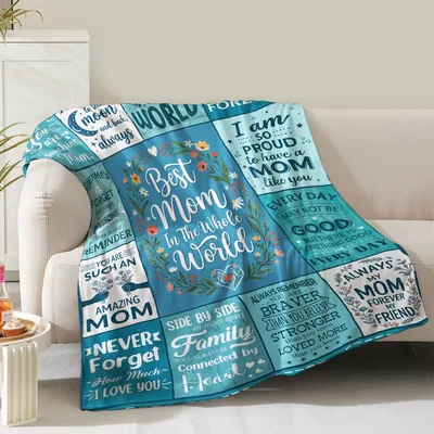 Best Mom in the World Blanket: A Collage of Love and Affection