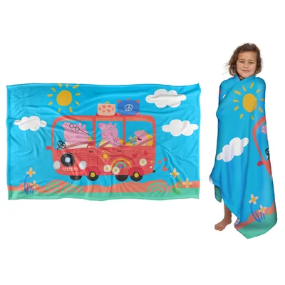 Cartoon Family Road Trip Blanket: Adventure Design