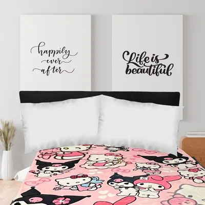 Kawaii Cat Friends Pattern Blanket: Cute Kitty Anime Design