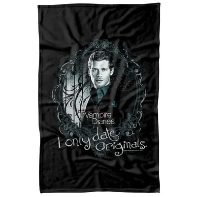 Vampire Quote Portrait Design Blanket: I Only Date Originals