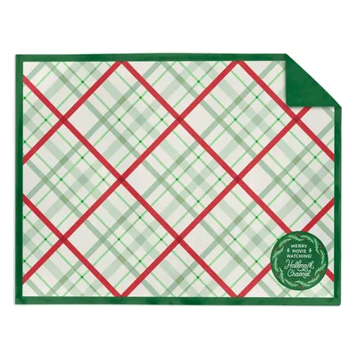 Christmas Plaid Movie Watching Blanket for Holiday Film Lovers