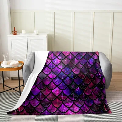 Mermaid Scales Pattern Blanket: Iridescent Purple Fish Scale Design