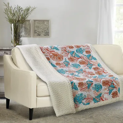 Beach Shells Coastal Pattern Blanket: Seashell & Coral Quilted Throw