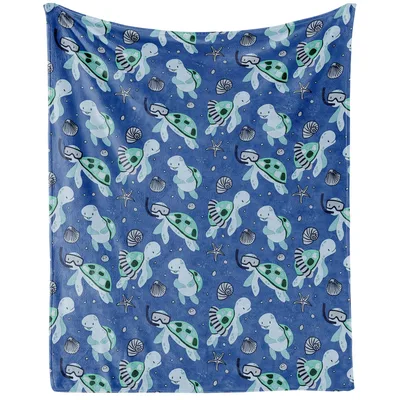 Blue Sea Turtles Pattern Blanket: Diving Reptiles and Shells