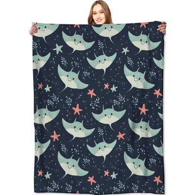 Smiling Stingray Starfish Pattern Blanket for Ocean Lovers