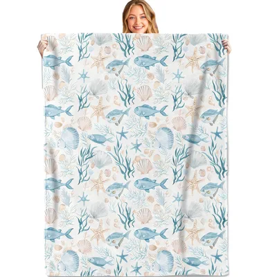 Sea Life Fish Blanket: Coastal Pattern with Blue Fish and Starfish