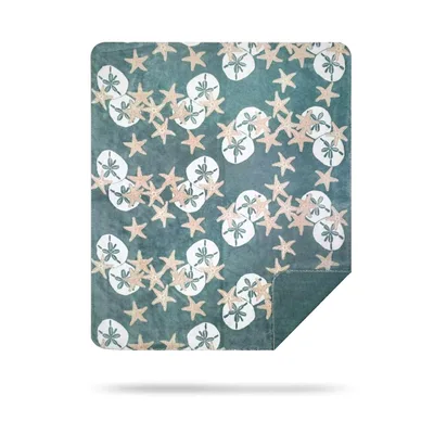 Starfish and Sand Dollars Blanket: Coastal Pattern for Beach Lovers