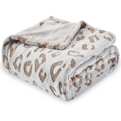 Leopard Print Blanket for Cozy Days at Home