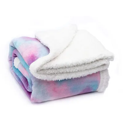 Pastel Tie Dye Pattern Blanket: A soft