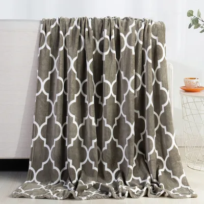 Gray Quatrefoil Trellis Pattern Blanket for Boho Home Decor