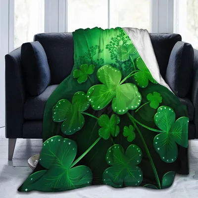 Shamrock Clover St Patrick's Blanket: Lush Green Three-Leaf Design