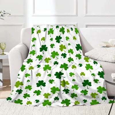 Green Shamrock Clover Pattern Blanket