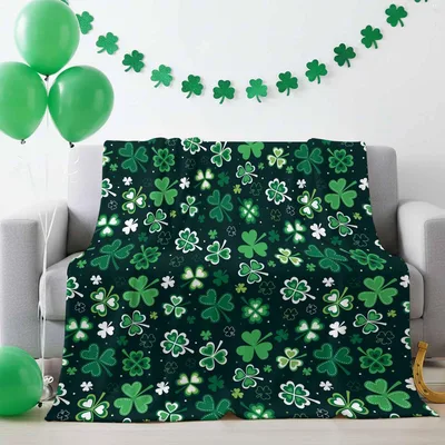 Lucky Shamrock Pattern Blanket