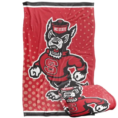 Fierce Wolf Mascot Pose Blanket: NC State Redwolf Design