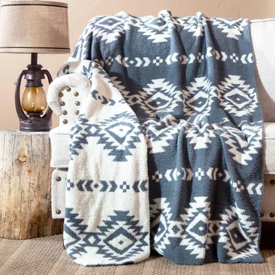 Blue Diamond Aztec Pattern Blanket: Southwestern Geometric Design