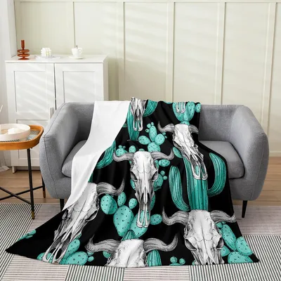 Buffalo Skull Cactus Pattern Blanket: Wild West Art for Your Space