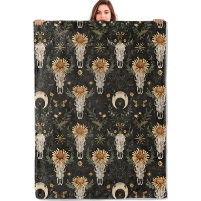 Cow Skull Sunflower Pattern Blanket: Western Boho Design